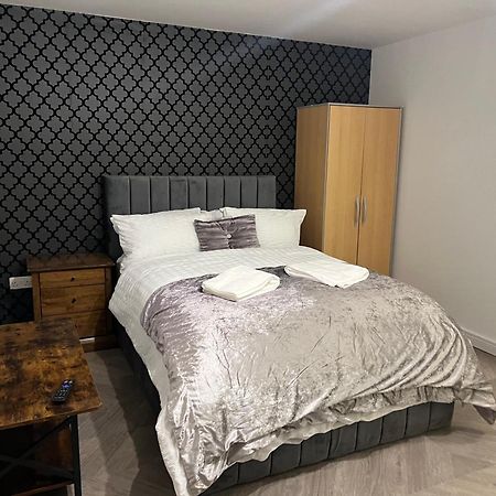 Studio Apartment Manchester Exterior photo